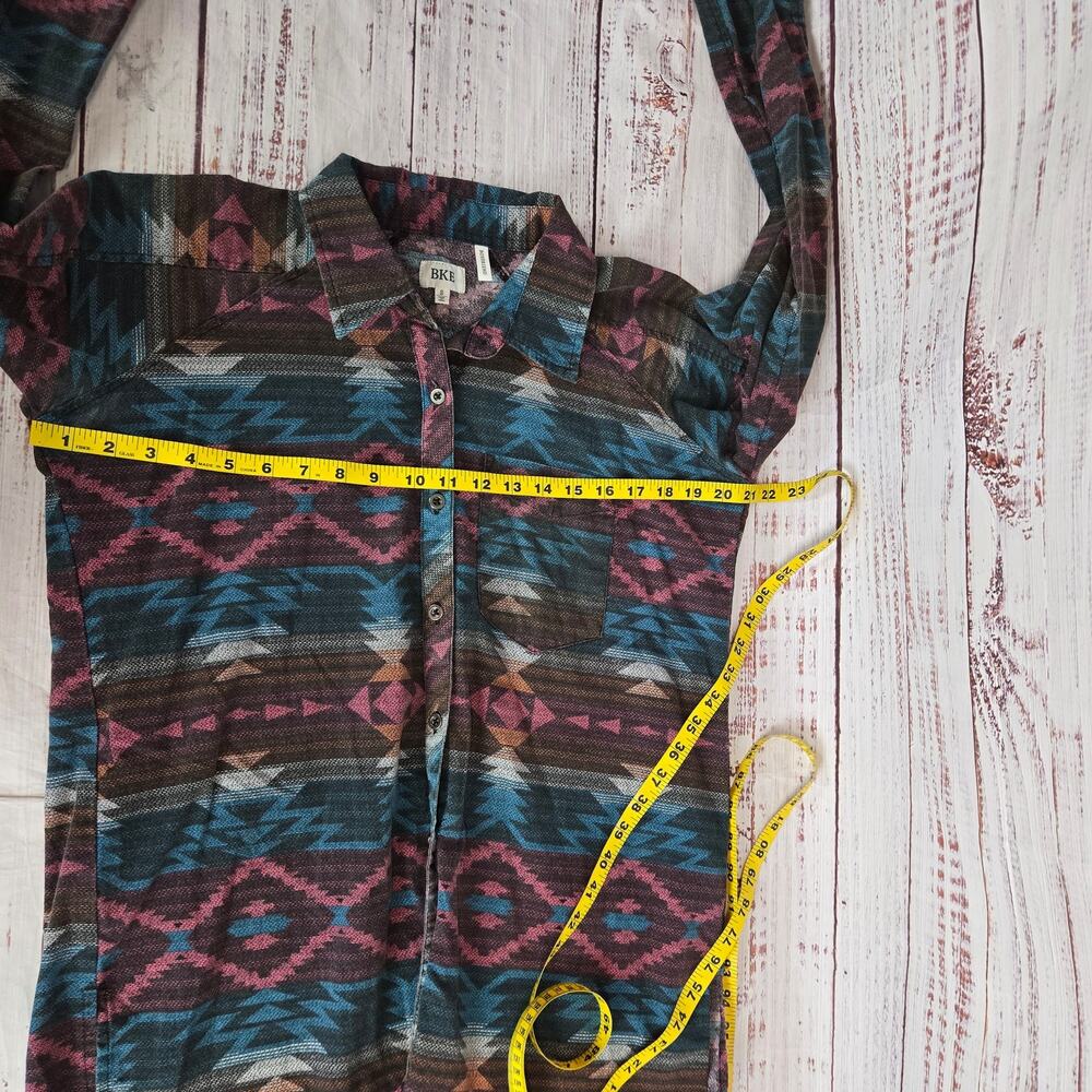 BKE Womens Buckle Plaid Boyfriend Shirt S Multi Aztec Print Button Granola Girl - Picture 7 of 10